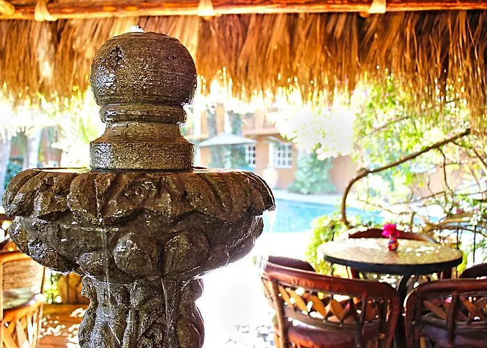 The Bungalows Hotel